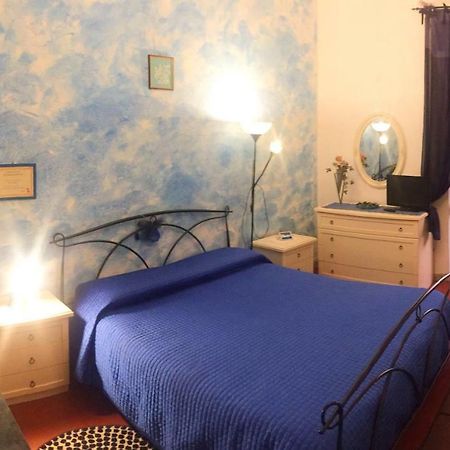 Eco B&B I Due Oleandri 马瑞纳迪卡拉拉 外观 照片